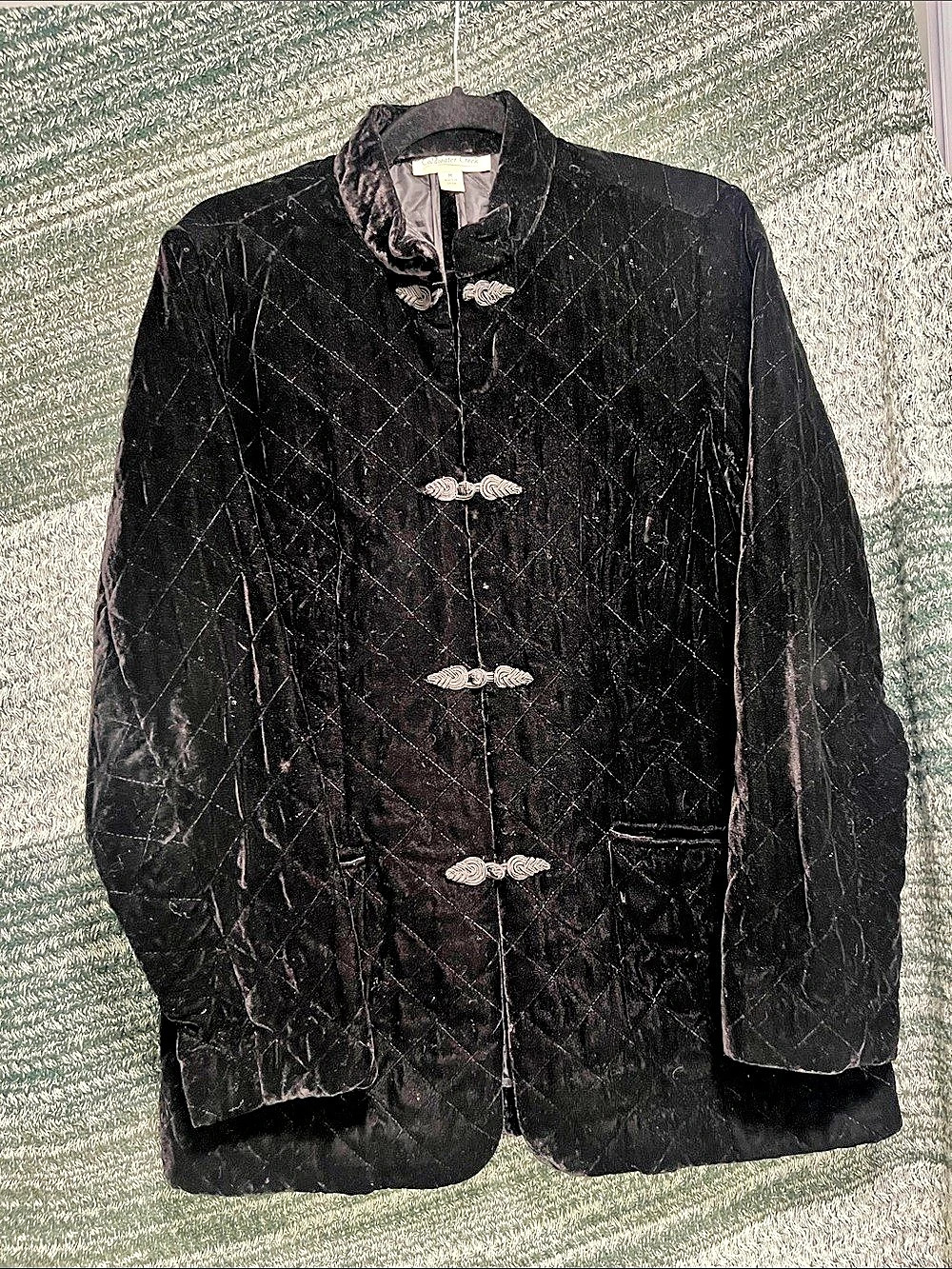 Coldwater Creek Black Quilted Frog Closure Jacket Size Medium